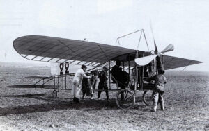 Wright Flyer or Kitty Hawk - WW1 Aircraft & Warplanes - History