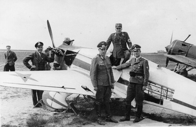 Yakovlev UT-1 - Soviet WW2 Aircraft & Warplanes - Soviet Air Force